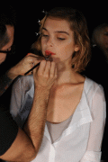 fb15b915315330.gif