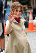 Jennifer Lopez - on set of The Back-Up Plan