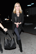 Shanna Moakler leaves Isla Restaurant in LA March 23rd HQ x 10